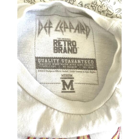 Def Leppard ’83 World Tour Retro Brand Tee Womens Med White - Picture 6 of 7